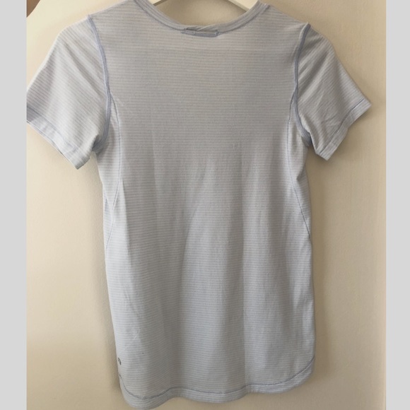 LULULEMON T-SHIRT - Picture 2 of 3